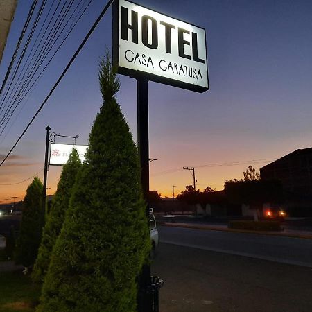 Hotel Casa Garatusa Yuriria Bagian luar foto